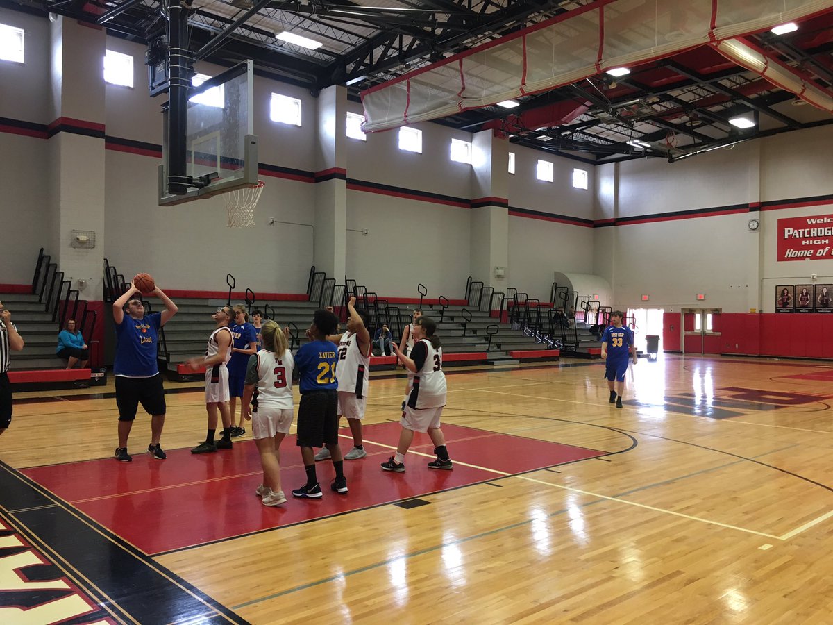 PatMedAthletics's tweet image. Great 1st Scrimmage for our Unified Basketball Team!! Thank you @WestIslipLions for participating! Outstanding job by both teams! 1st game on 5/2 @PatMedHS at 4pm! @UnifiedSportsNY @SOUnifiedNY @PM_girlsBBALL @PMSchoolsSupe @JessicaLukas15 @PatMedSchools @SectXISuffolk @NYSPHSAA