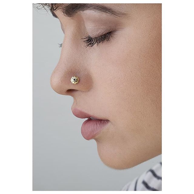 MeiravNiv's tweet image. Handmade 14k gold nose stud with black diamond.
.
.
.
.
#studiomeme #solidgold #springsale #nosestud #nosestudwithdiamond bit.ly/2PDSOc9