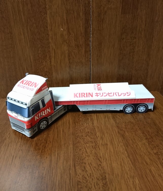 Akenanko Sur Twitter ペーパークラフト ボトルトレーラー カッコいい商用車です それなりに手間はかかりますが 切り貼りは容易ですばらしい設計だと思いました 積載 のボトルは本物です T Co Yqoya1mfqz ペーパークラフト キリンキッズ キリン Akenanko Sur Twitter ペーパークラフト ボトルトレーラー カッコいい商用車です それなりに手間はかかりますが 切り貼りは容易ですばらしい設計だと思いました 積載 のボトルは本物です T Co Yqoya1mfqz ペーパークラフト キリンキッズ キリン