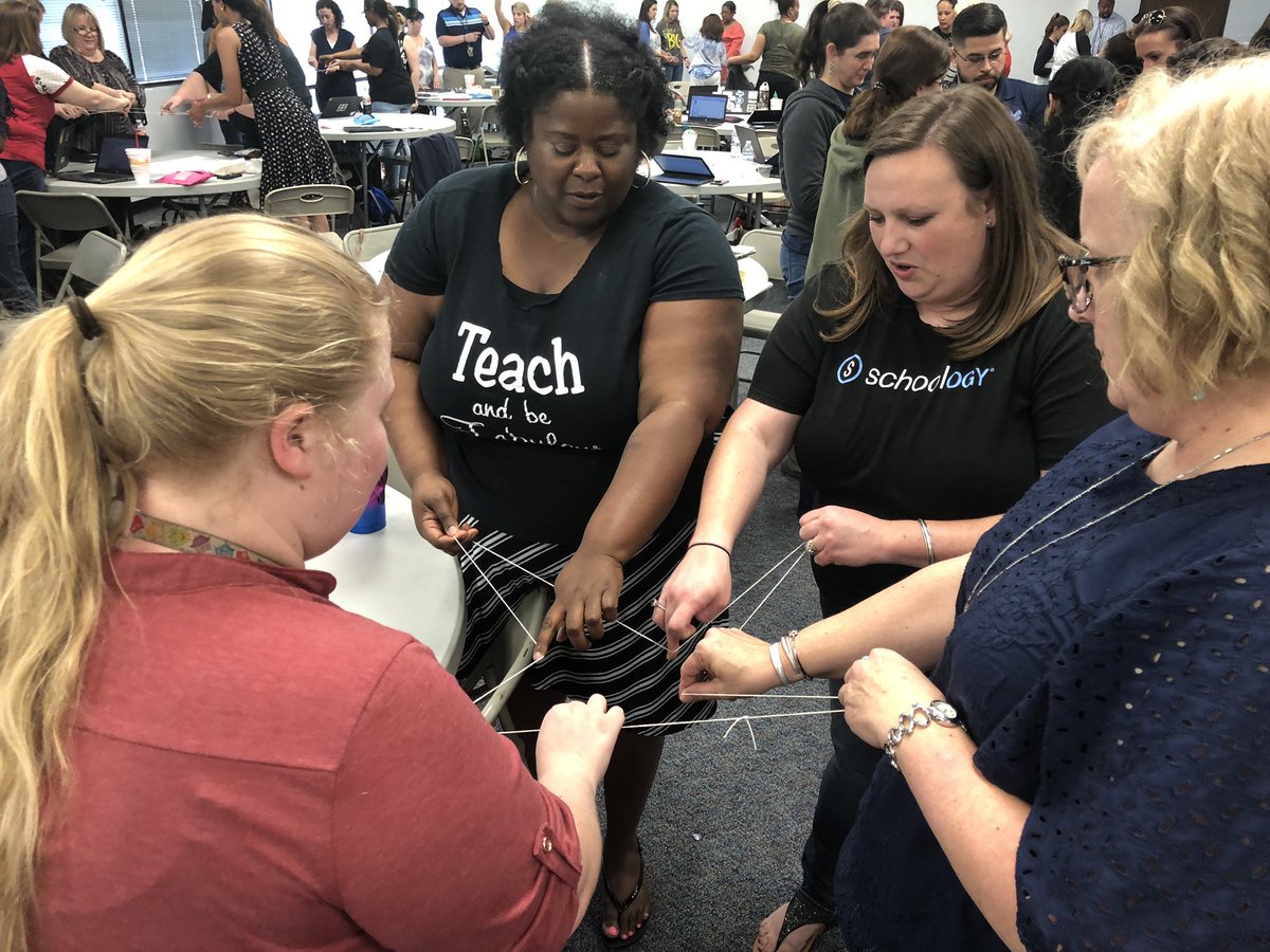 leilacubriel's tweet photo. PLL and TIC team building string activity! #fbisdPLL #fortbendblends @cheryle77 @TBrasher @DrUnruhSTG https://t.co/naydoDH84D