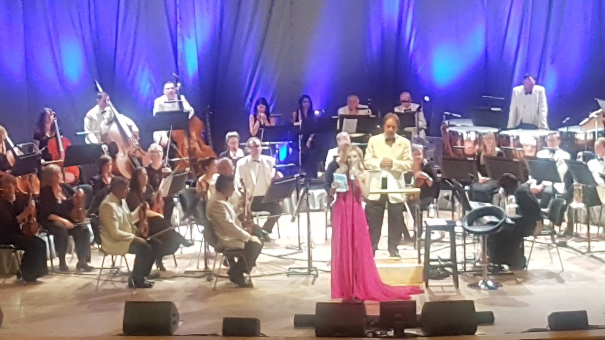zogarmy's tweet photo. Pleasant evening at the @BridgewaterHall tonight listening to the beautiful voice of @KathJenkins . #expectednothingless https://t.co/a9pdJ3ZhrJ