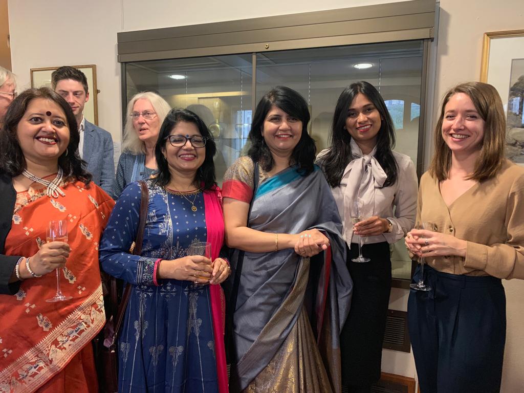 kasturi_d's tweet photo. #CherishedMoments #LifeInOxford #IMCHEVENING
Welcome Dinner for #CRISP Fellows at St Cross College, @Universityofoxf @cheveningfco https://t.co/OcMkS8ymW5