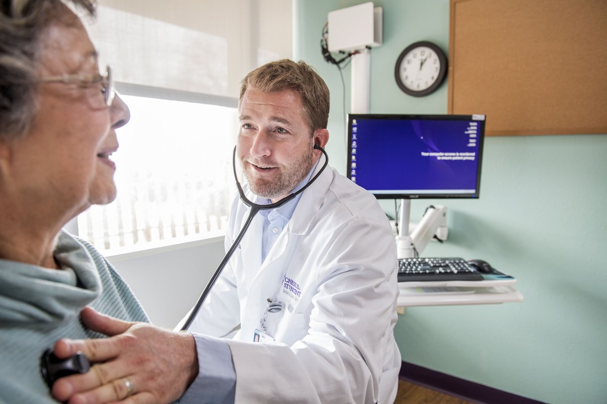 CSVRMC's tweet image. Stay tuned... We have some big news (HUGE!) for everyone and can hardly wait to share! Watch our press conference LIVE on Facebook tomorrow (Tuesday, April 30) @ 11:00 a.m. and be the first to know!