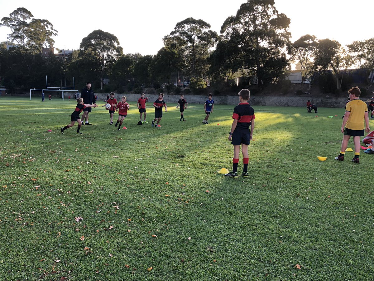 Term 2 winter sport underway with some early morning training sessions for AFL, Rugby and Football @BarkerCollege #teamred #WeAreBarker