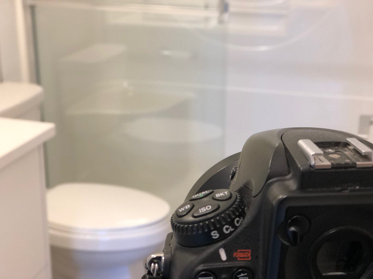 CapturingSpaces's tweet photo. Shooting an apartment building in #Langley #DSLR #matterport #photographer #ProPhotog https://t.co/zbDTJOtCmG