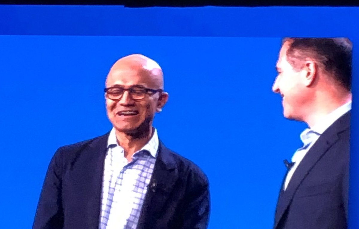 Blown away by the announcements at #DELLTechWorld with <a href="/vmware/">VMware</a> today. Strong horizontal integration in the #cloud with #DellTechCloudPlatform and #VmwareCloud on DellEMC, as well as in the workspace with #UnifiedWorkspace and the partnership with <a href="/Microsoft/">Microsoft</a>