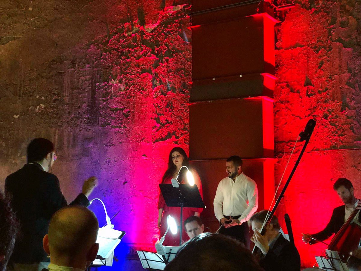 '#Bravo’ & #thanks to our wonderful players, #conductor @IanPeterB, leader #PiotrJordan, and #singers @Mariamezzo1991 & @cenkkaraferya – who all contributed to making yesterday’s #Farinelli #concert at the @BrunelMuseum a #special one indeed! #Baroque #BaroqueMusic #Opera #London