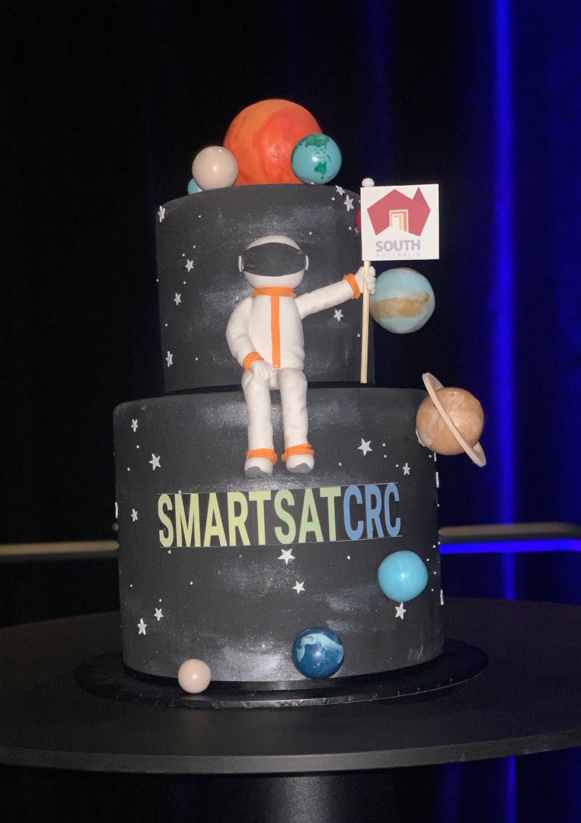 SASIC_Aus's tweet photo. It was fantastic to celebrate the success of the #SmartSatCRC bid & thank all involved with Premier @marshall_steven last night. It’s another exciting win for South Australia and the nation & will take our #space sector to the next level 💫 https://t.co/X1384syvpB