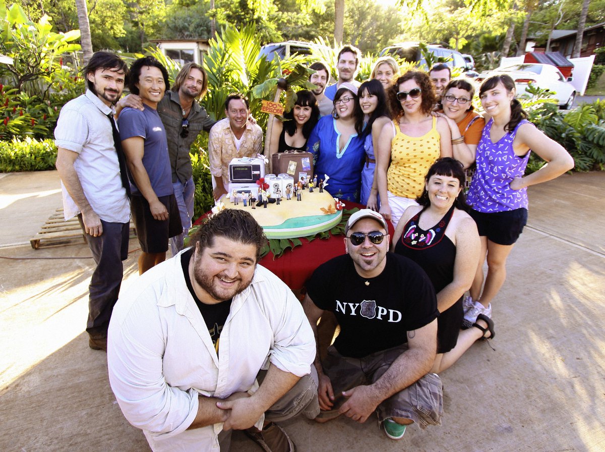 CristianPhoyu's tweet photo. Hace 10 años era otra la serie de la que todo el mundo hablaba (amándola u odiándola). El 29 de abril de 2009 se estrenaba #TheVariable de #Lost (S05E14), con el cual llegaba al capítulo 100 https://t.co/cc6exAu4Hw
