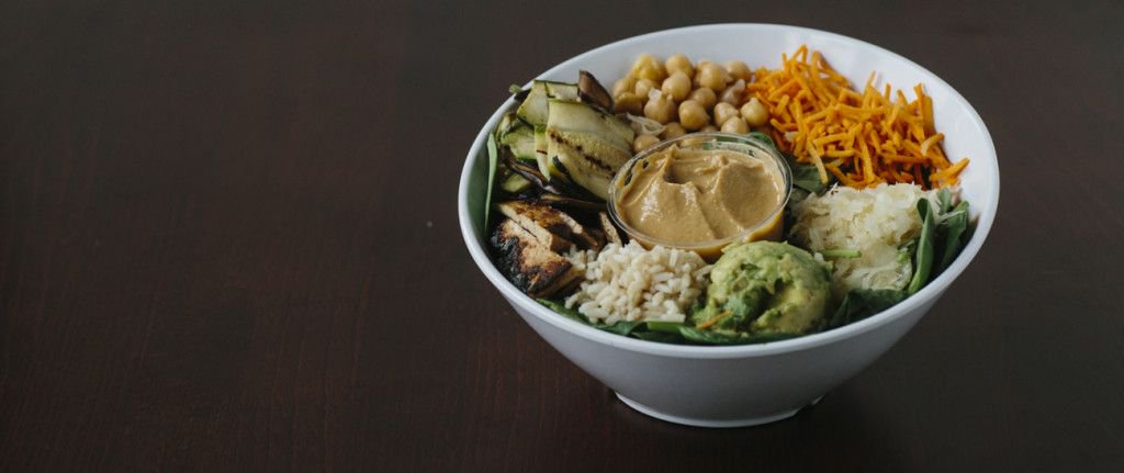 Savor the specials at <a href="/newmoonvt/">New Moon Cafe</a> in downtown Burlington. Pair a salad with a half sandwich for $12.95. buff.ly/2IkXrXc 
Don't forget to follow our hashtag #vtrestoweek