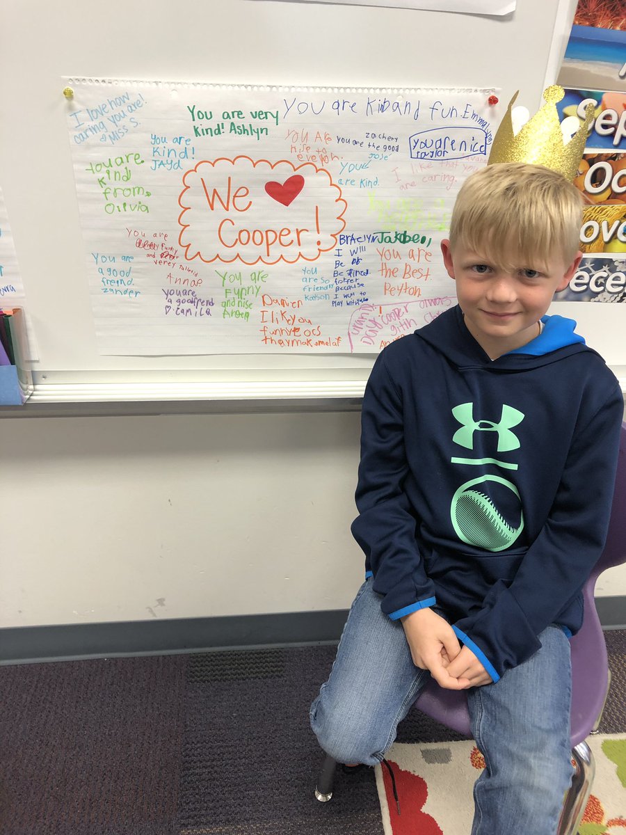 MissSpitzGrade2's tweet photo. The VIP Section was a hit! ❤️ https://t.co/Z1wVOdAJ2G
