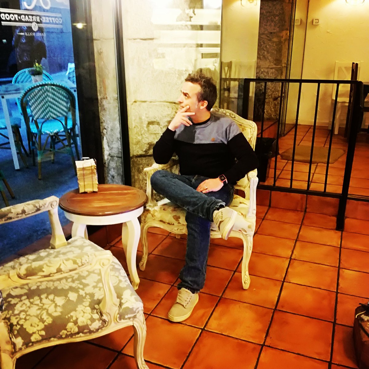 danieldocemusic's tweet photo. Próximo concierto: 11 de mayo en sala @Contraclub de la mano de @rock4youspain ¡menudo sueño! Una gran noche inolvidable entre grandes voces y mejor gente. ¡Allá voy #Madrid!
#danieldoce #cantautor #directo #live https://t.co/gc7kfPs3Cq