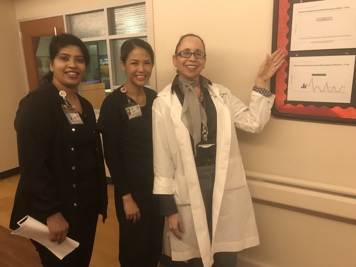 Safety &amp; Quality Leadership Rounds in the ICU with the evening shift team. Inspired by their  welcoming board: “critical care is my skill, but caring my profession”. Kudos, on sustaining over time ZERO
preventable ventilator-associated pneumonia! #endcancer #safety365