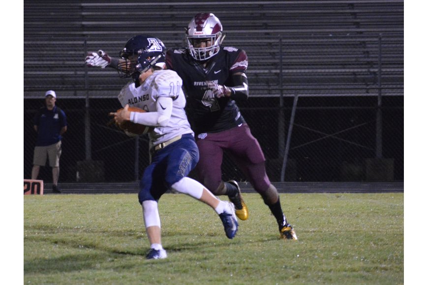 RamsRhsFootball's tweet photo. Congrats to OLB Jayden Cray for picking up another offer from Western Kentucky Univ. @maffsports @BigCountyPreps1 @247Sports @FlaHSFootball @Corey_Bender https://t.co/nn1Az0a0qG