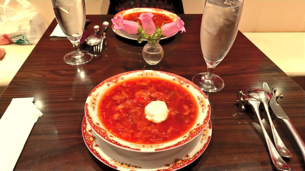 静 昨日食べたロシア料理がめちゃくちゃ美味しかった ボルシチ ピロシキ サーモンとサワークリームのブリヌイ つぼ焼き 林檎ケーキと薔薇ジャムとロシアンティー T Co Vvucwcm1cd Twitter 静 昨日食べたロシア料理がめちゃくちゃ美味しかった ボルシチ ピロシキ サーモンとサワークリームのブリヌイ つぼ焼き 林檎ケーキと薔薇ジャムとロシアンティー T Co Vvucwcm1cd Twitter