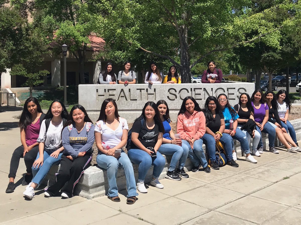 Sunnyside health science pathway students touring DPT program at #FresnoState and health science programs at #fresnocitycollege. #onlyatsunnysidehs