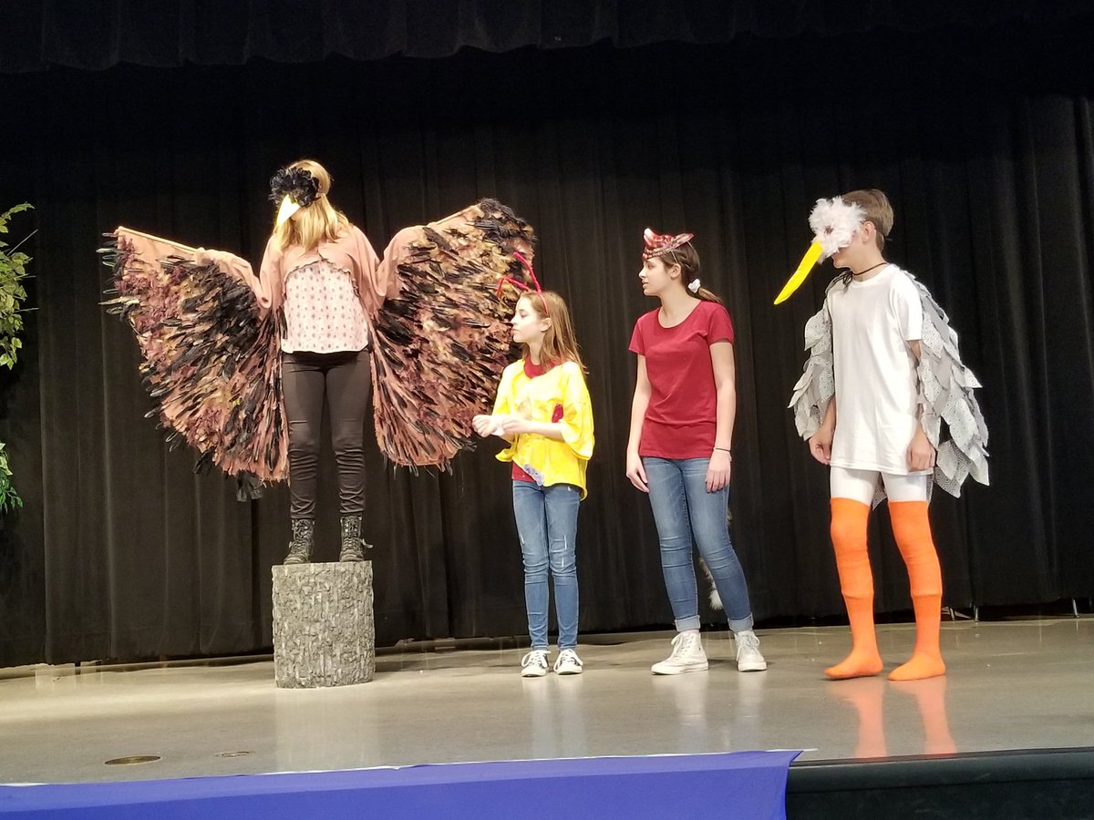 katellio1's tweet photo. Opening the 2019 RCMS Children's Play tomorrow! #rcms #rcisdfinearts https://t.co/Xp1jMzi38w