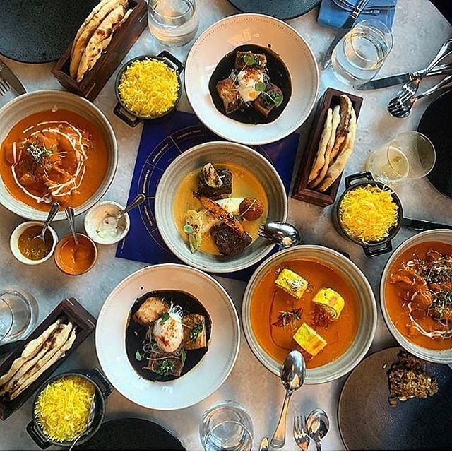 Food is best enjoyed when shared with friends and family. #RoohSF
📷: <a href="/hungryjiracc/">Hungry JIRACC</a>