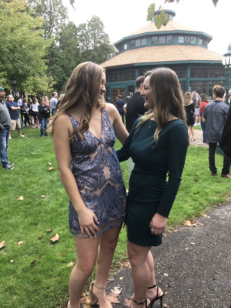 Lbelll19's tweet photo. Happy birthday @AbbyTheut!! I hope it was amazing !!!!🤩🤩 https://t.co/IeWCfj0nkL