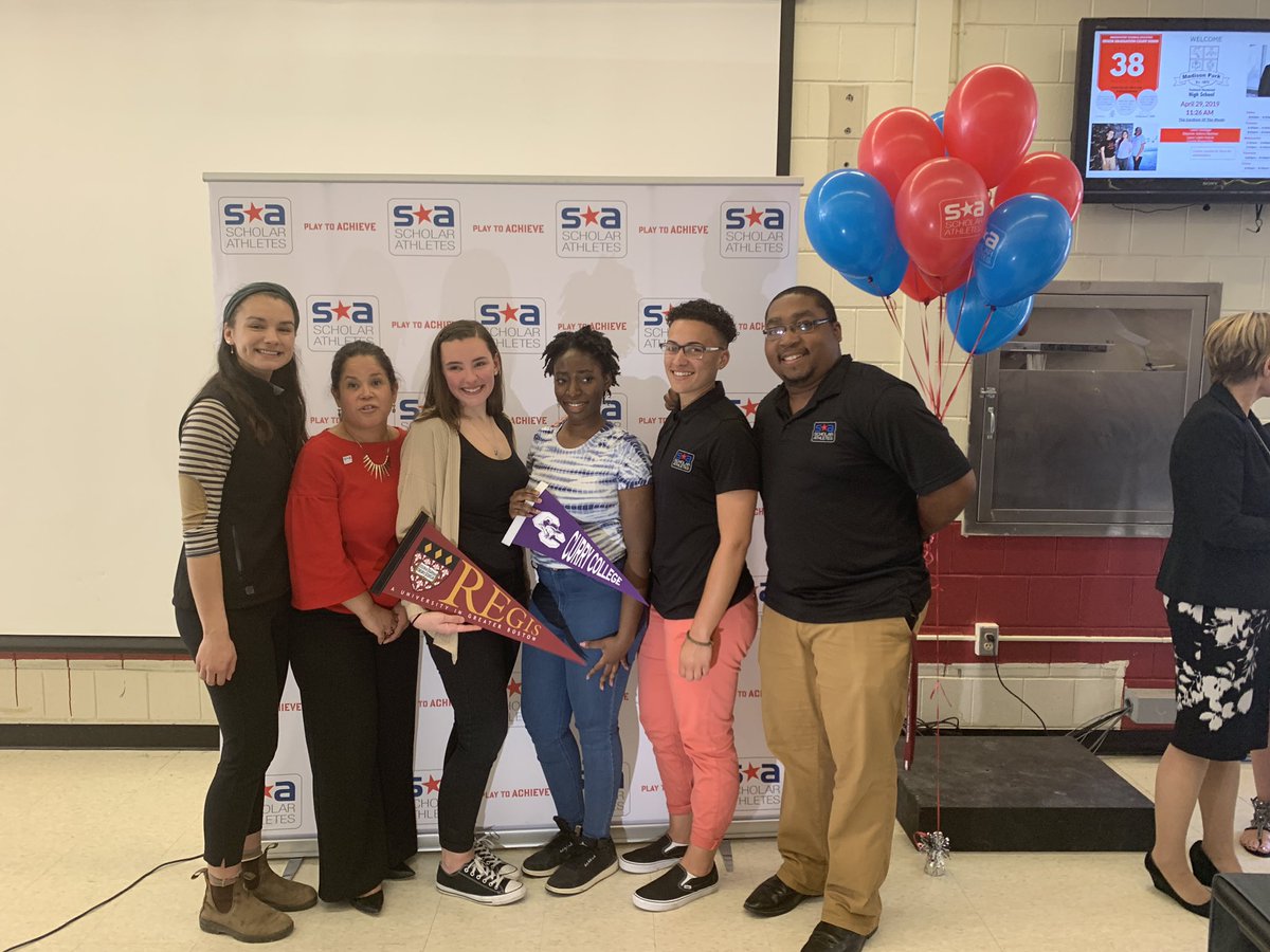 MadsonParkTVHS's tweet photo. Seniors Rosedina Blanc and Ann Merullo were awarded the scholarships through the Boston Scholar Athletes program. #bsa #bps #ctve https://t.co/YjNxaTpFw6