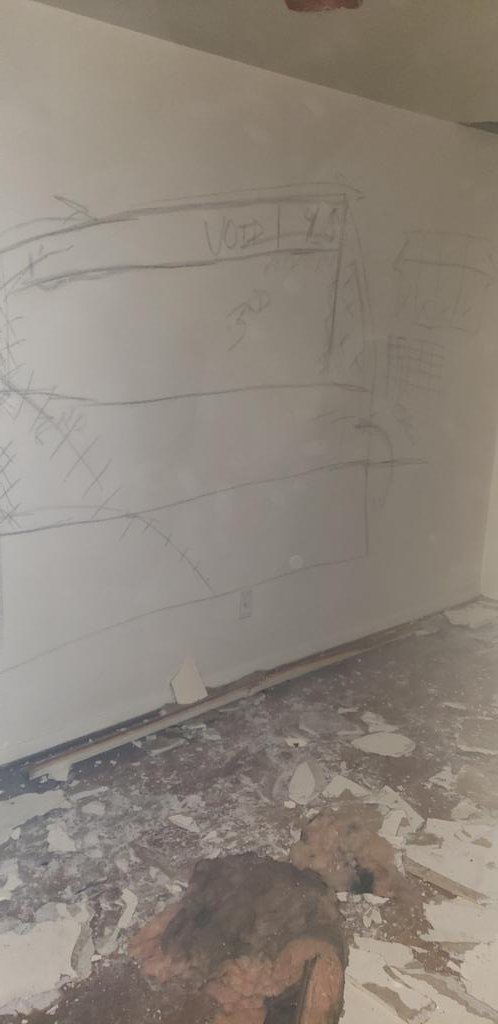 HbgCaptain's tweet photo. Little impromptu building construction at #training tonight #2ndfloor bedroom wall made a great #talking board....couldn't find a marker.....so used an asphalt chunk from the roof cut. #knowyourbuildings #voids #mansard #firetravel #traininginvacants #14thSt https://t.co/wF6dREfEnQ