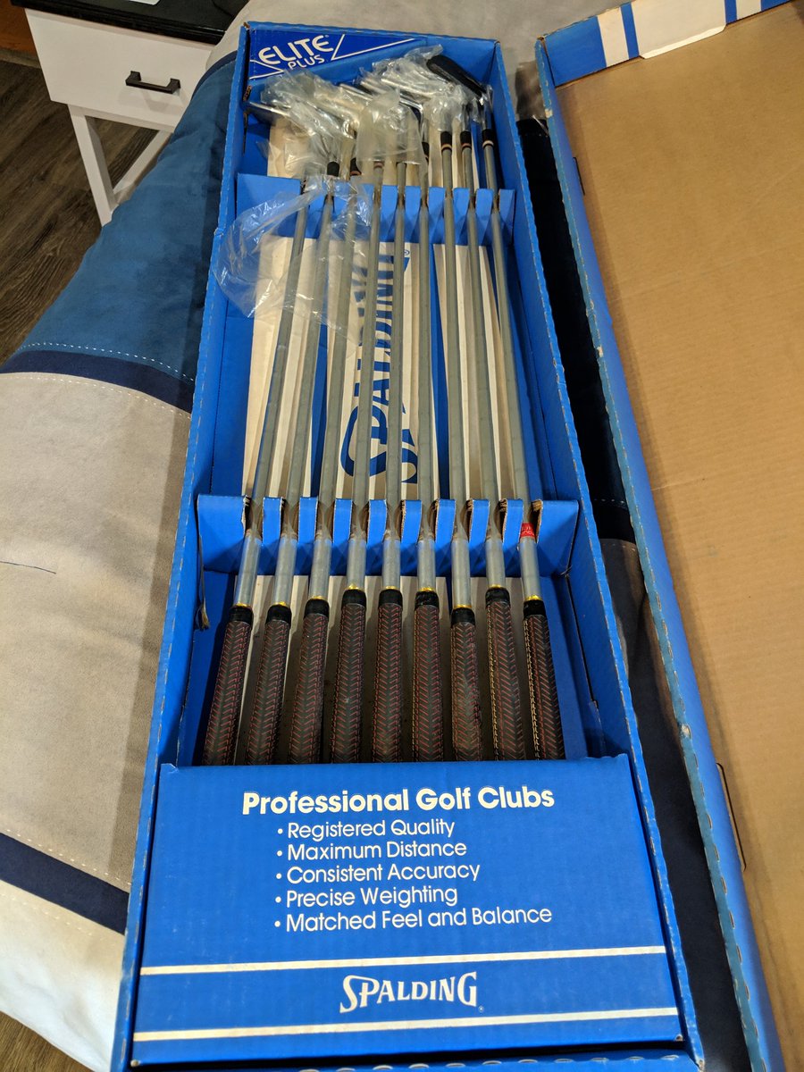 Hey <a href="/4golfonline/">Mark Crossfield</a>, check out my haul from an antique shop. A full set of 1969 MacGregor blades, unplayed with the plastic still on them. I'm never this lucky. Paid next to nothing for them. I thought you would enjoy.