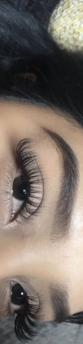 ashxx88's tweet photo. Summers just around the corner .. Make your life easier and get some lash extensions 🤗  Follow my IG Ashslashes__ to book 🥰 #209lashes #lashedup https://t.co/ZAQjbHcDMi