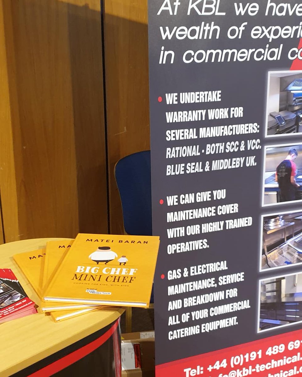 chefmateibaran's tweet image. @BigChefMiniChe2 at @NectaChef today ! Thank you @Delifresh @Sooty1966 Victoria Smith @BidfoodUK @Nic_KBL for support. #bigchefminichef #cysticfibrosis #cookingwithkidsforkids