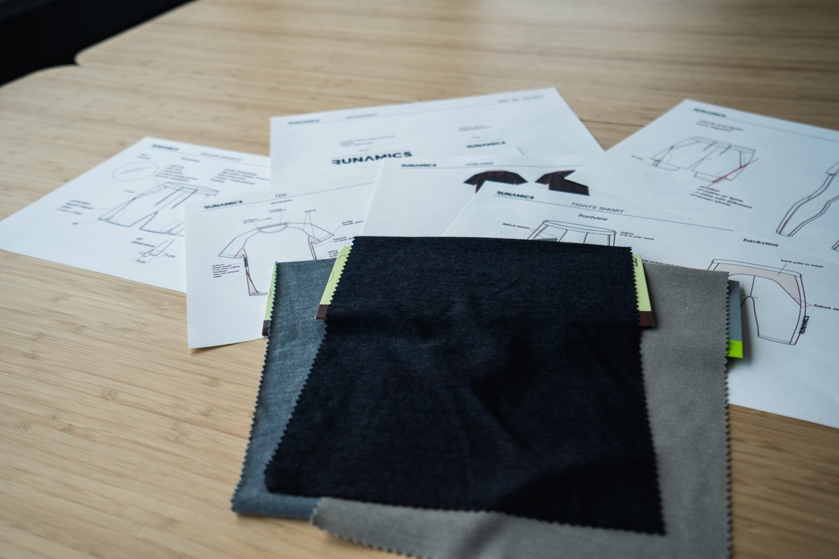 SteffenOtten's tweet photo. At Runamics we are currently testing various fabric compositions - playing around with Merino wool, different types of Tencel (wood based fibres), and silk. Let´s see what performs best ... #Sustainability #running #consciousrunning https://t.co/G4n1l1Q2ub