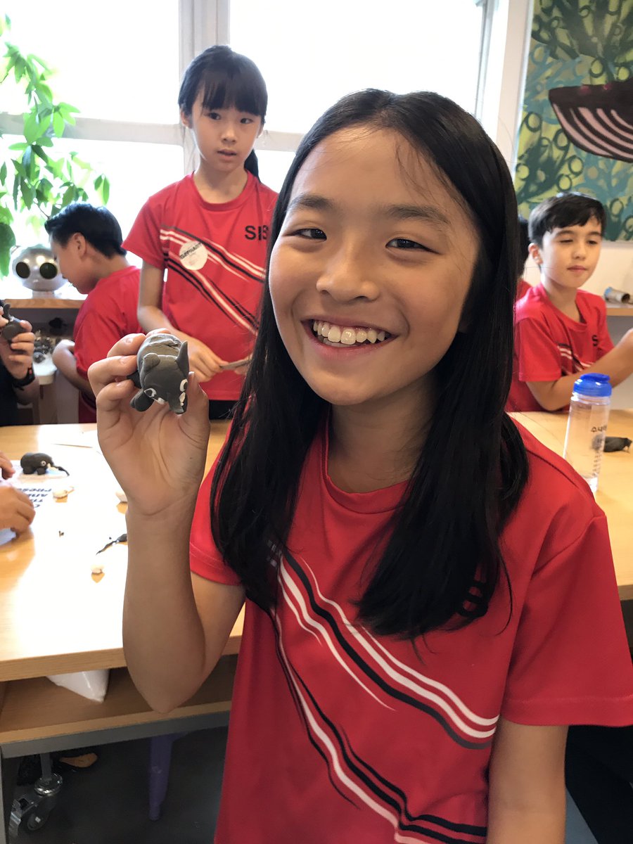 #5c takes part in 3D’s #elephantawareness fair by raising money to protect and advocate for humane treatment of endangered elephants! #advocacy #sisrocks #issedu