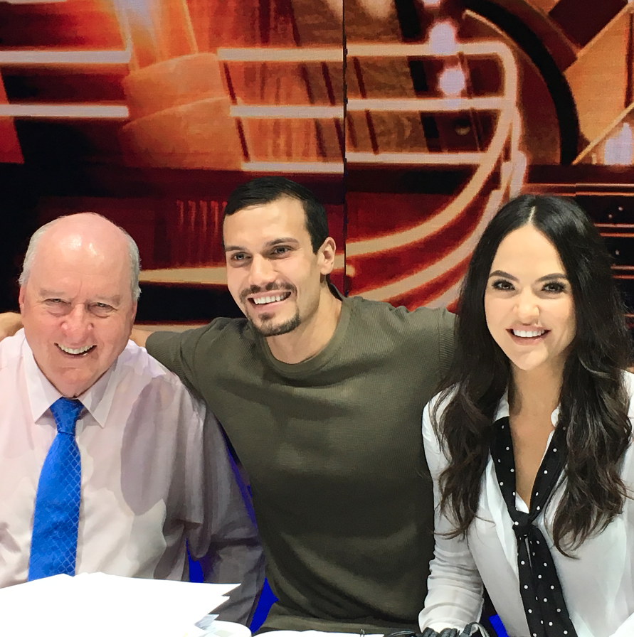 SatNightFeverAU's tweet photo. .@2GB873's @AlanJones broadcast his show from the @SydneyLyric this morning 📻 Jump to 1.33 for his interview with @TheMarciaHines and our favourite dance duo, @Euan_Doidge &amp; Melanie Hawkins: https://t.co/UzFOM35Nc7 🕺 #SatNightFeverAU https://t.co/d1GTEteIeT