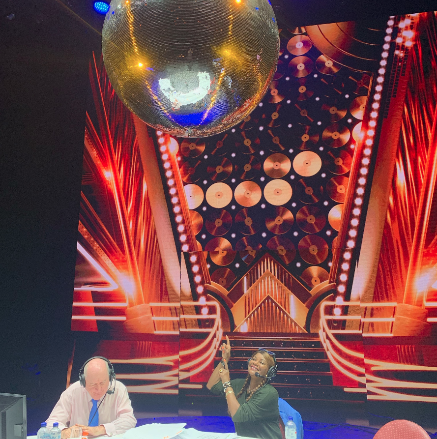 .<a href="/2GB873/">2GB Sydney</a>'s @AlanJones broadcast his show from the <a href="/SydneyLyric/">Sydney Lyric Theatre</a> this morning 📻 Jump to 1.33 for his interview with <a href="/TheMarciaHines/">Marcia Hines</a> and our favourite dance duo, @Euan_Doidge &amp; Melanie Hawkins: bit.ly/2XSCwzh 🕺 #SatNightFeverAU