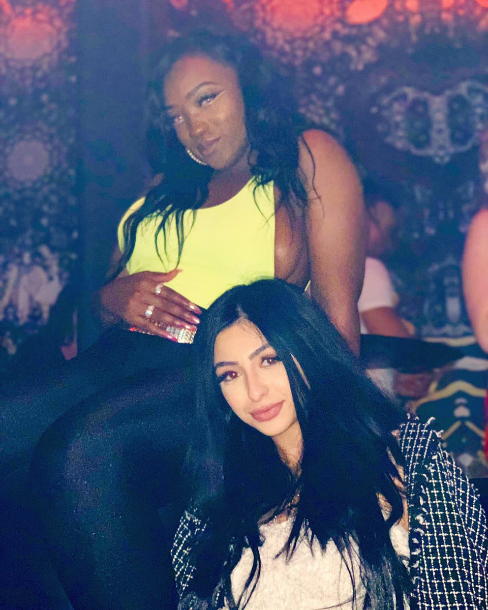 romanirueee's tweet photo. Nights we can’t forget #DeneaRose https://t.co/1iVp1BLLF7