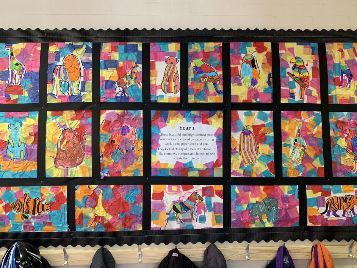 HPA_Philip_Lane's tweet image. The sun&apos;s out and these stained glass windows made by Year 1 are certainly brightening up the corridor outside Madrid class.
#HPAPLDisplays
#WeLoveArt