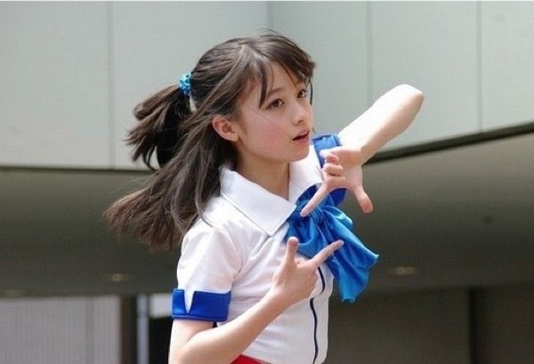 梅ちゃん先生 昨日しゃべくりに出てるゆるめるモ のあのちゃんは3年前にtwitterで橋本環奈さんとの対比で 天使と悪魔の最終決戦 って騒がれてた子です