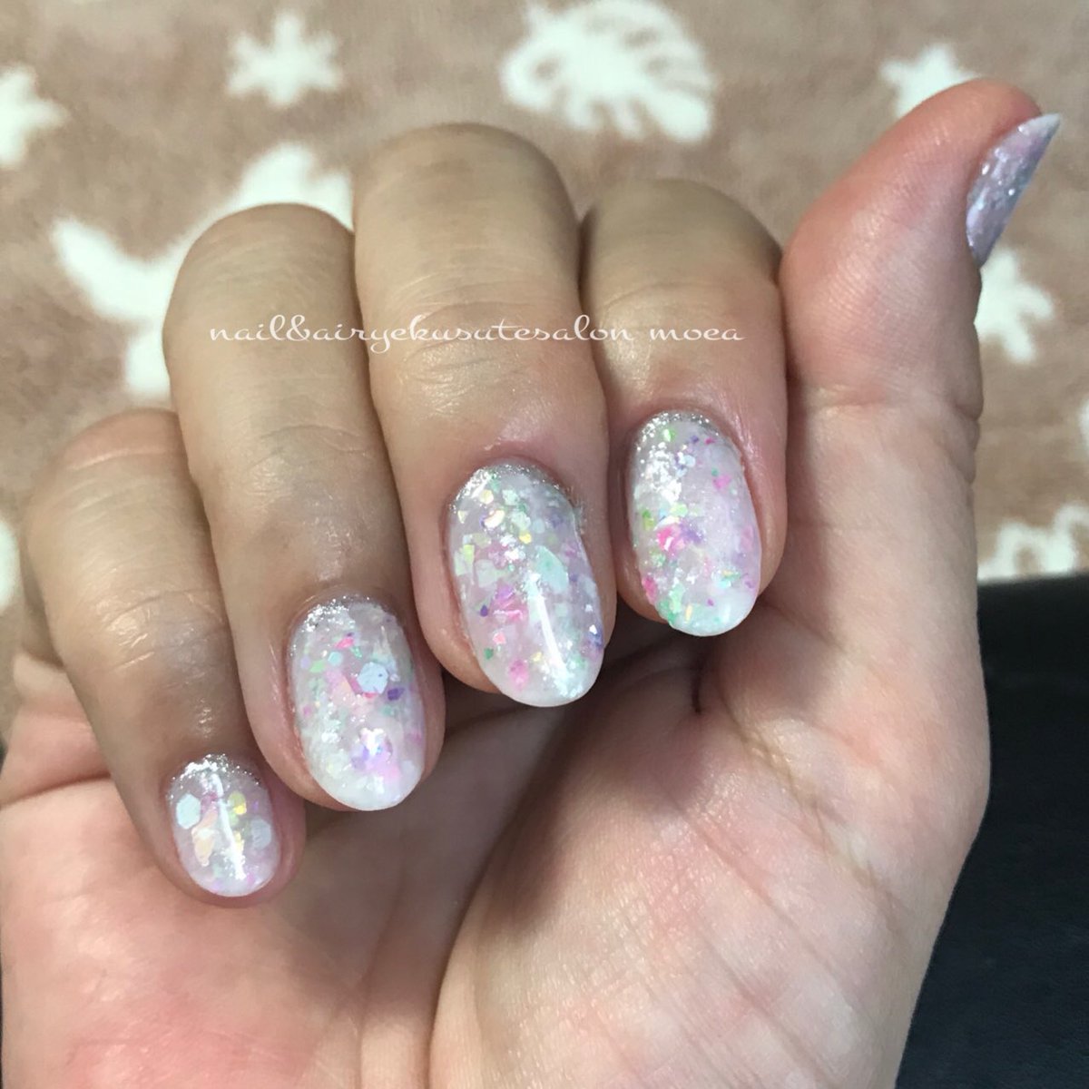 増毛エクステsalon School Moea Sur Twitter 平成最後のnail Change ゴールデンウィーク サロンは休まず営業しています T Co Ysdfrjolmp ネイルチェンジ ジェルネイル アシンメトリーネイル ニュアンス ネイル 夏ネイル グリッターネイル 海