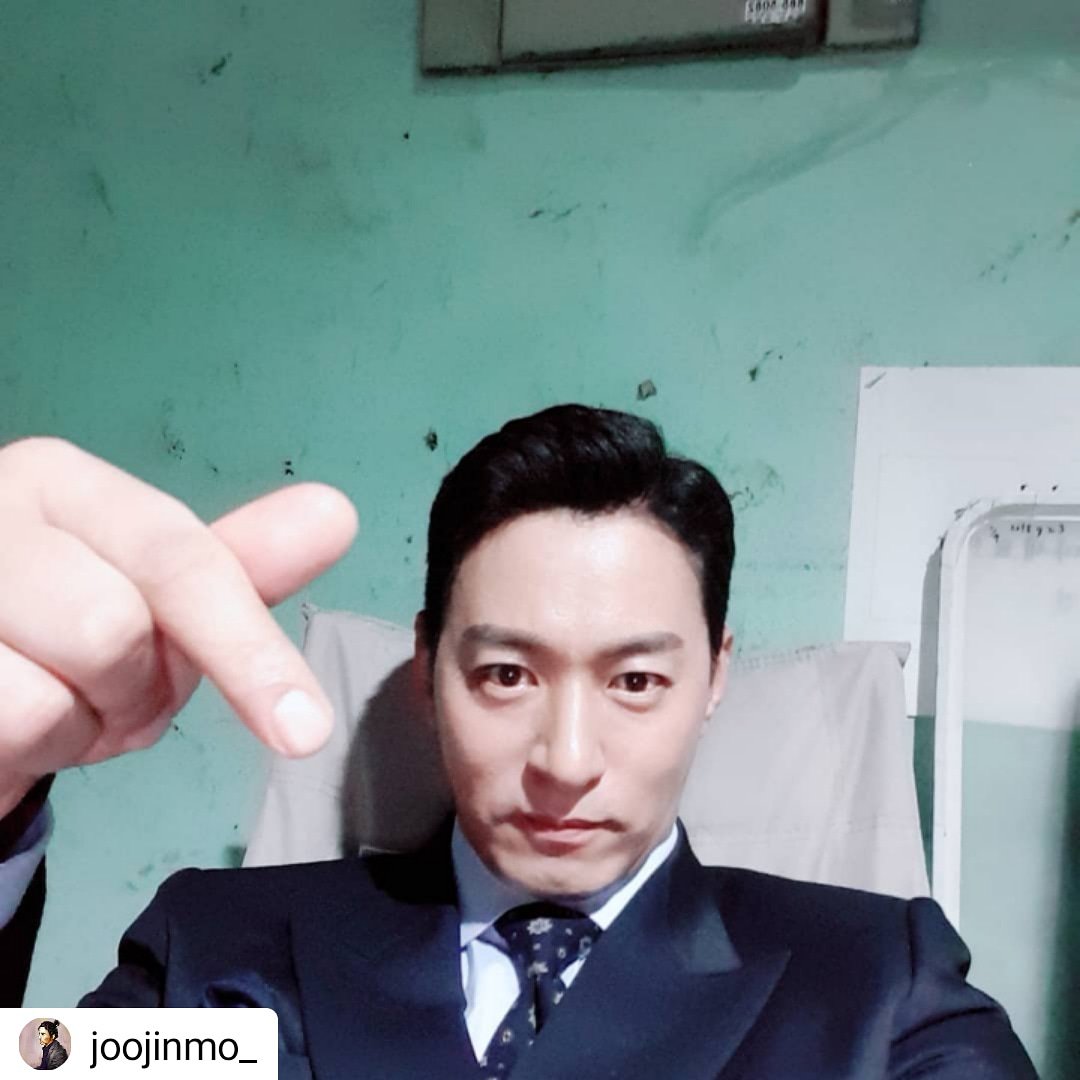 Instagram. com/joojinmo _