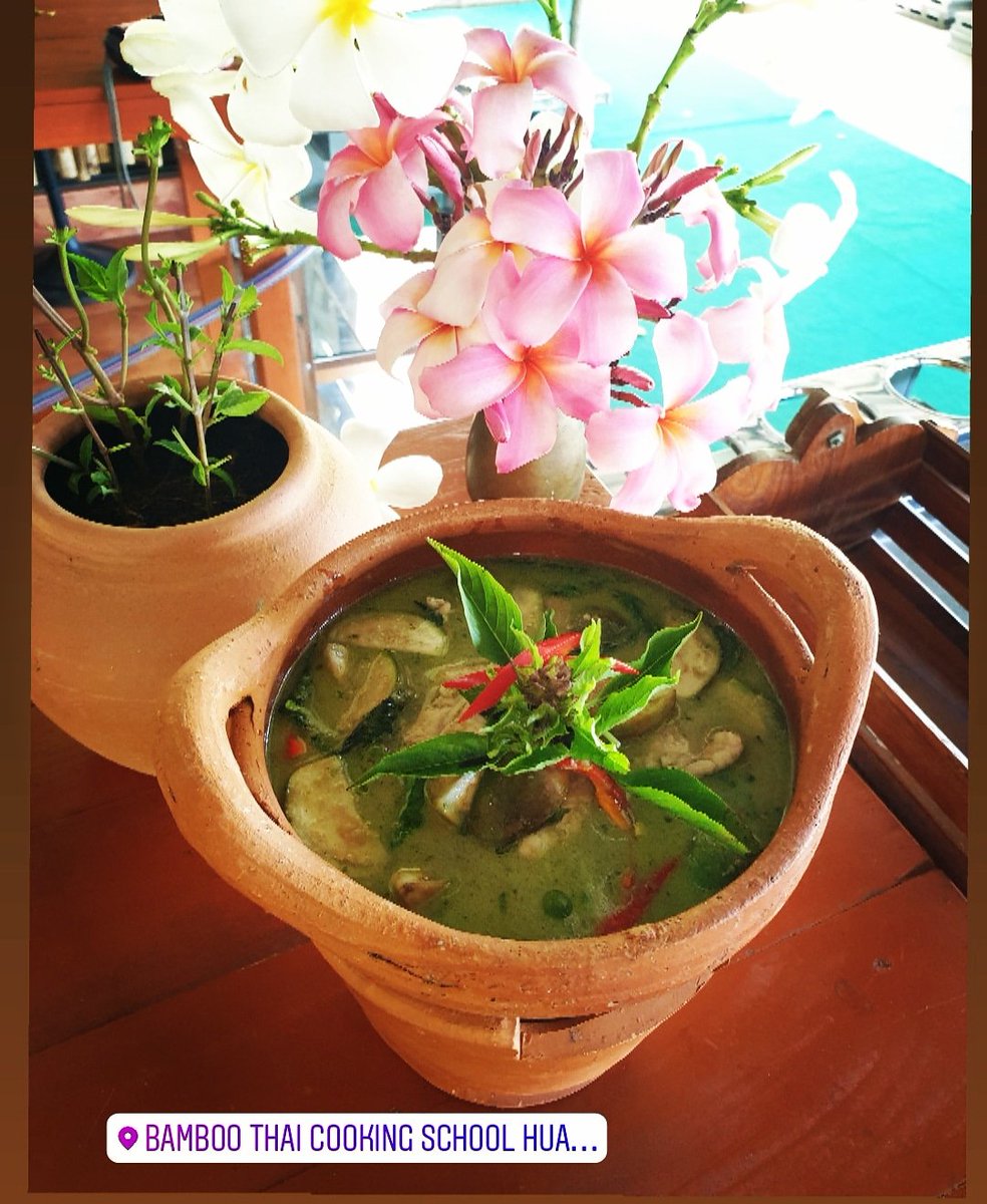 bamboo_thai's tweet photo. Lunching...Thai green Curry...yumm...
๐ฅฃ
๐
๐ฅ
๐
๐ฅฃ
๐
๐ฅ
#lunching #thaigrrencurry #thaifoods #thailunch #thailandonly #claypot #huahingarden #huahincookingclass #huahincookingschool #chaamtrip #chaamactivity #thailandtrip #thailandinstagram #thailandlovers https://t.co/sq9uCAp2ut