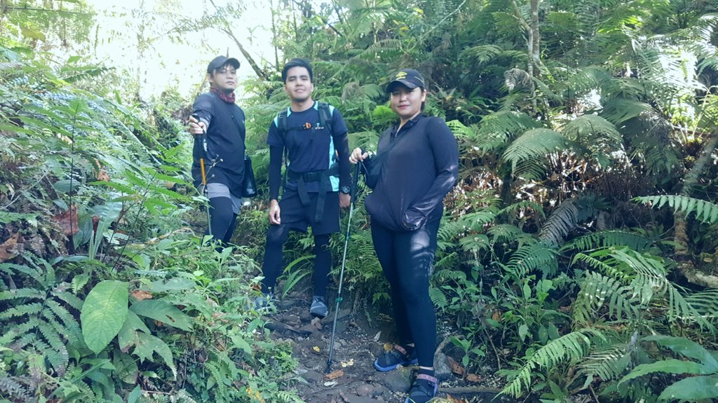 reniercb's tweet photo. #travelbuddies
#travelangels
#friendsforkeep
Gikan sa atong pagkabata hangtud matigulang ta maglaag ra gihapon. π https://t.co/2W1lcUnvvK