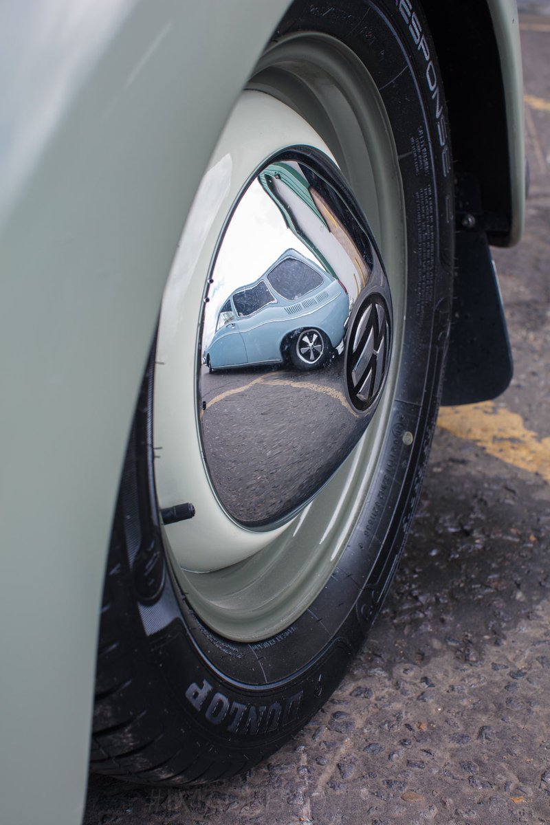 robertovery's tweet photo. OVAL HUNTERS.    #IMAGEBYOVERY #vwbeetle #vw #type2detectives #deerhound #TuesdayThoughts #aircooled #dogoftheday https://t.co/VpUSDXHxjO
