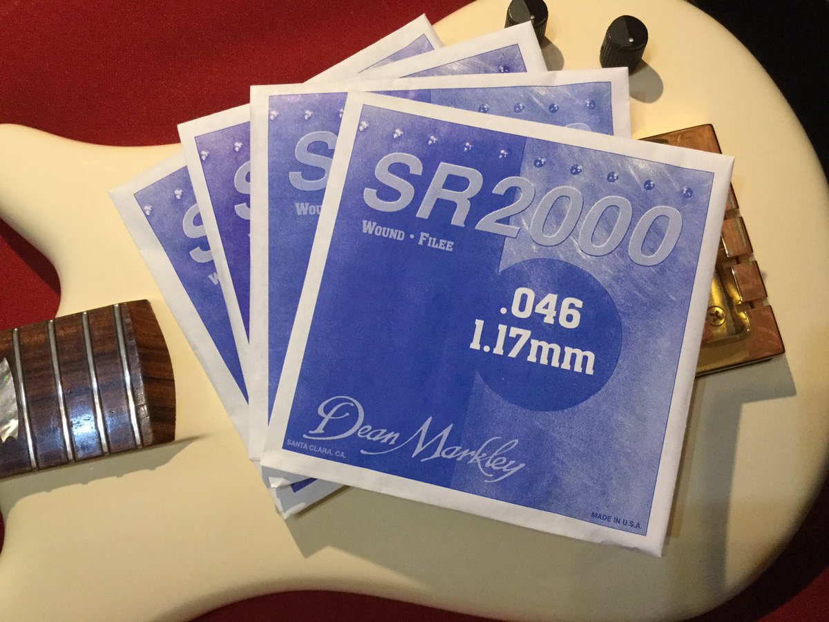 nice_n_groovy's tweet photo. うちのNS-2には絶対この弦しか張らない。
この上ない相性ってやつさ。他のNS-2にはどうだかね。
買い貯めてあるので現行品ではないけれどな。
#spector #deanmarkley #oldstocks https://t.co/SWMQkiqRqD