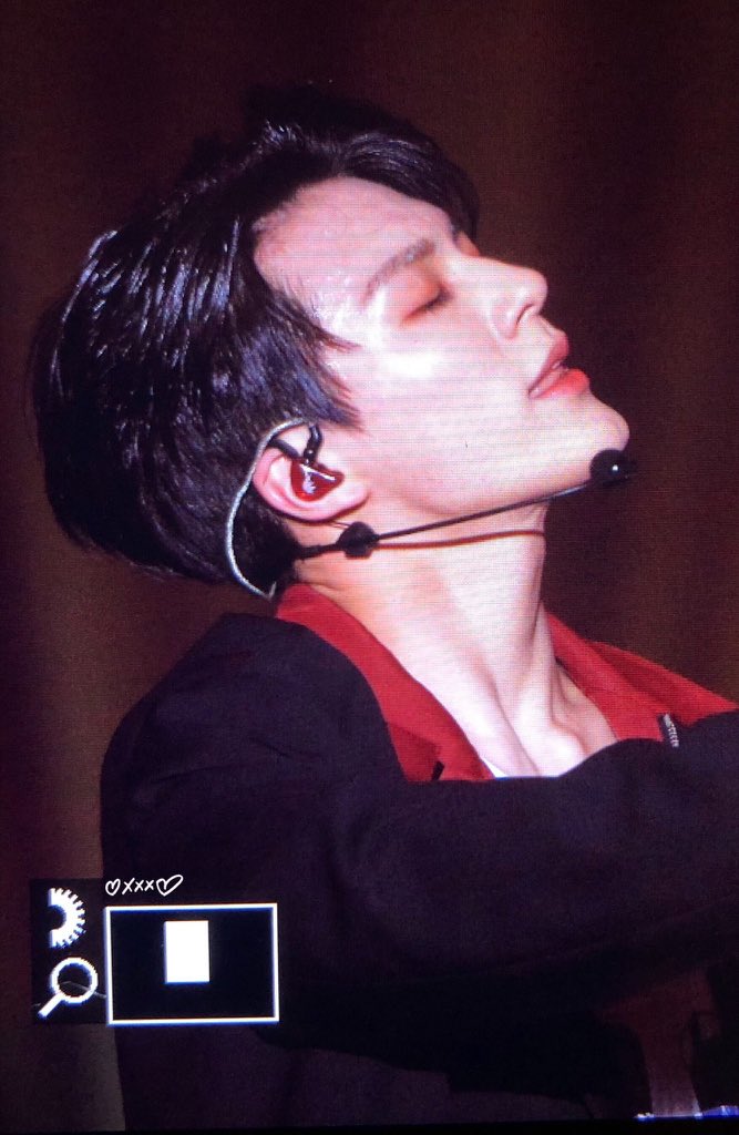 nnanajaem's tweet photo. @PUFF_live vampire jeno!!!!!!!!!!! https://t.co/SYuLYM45ic