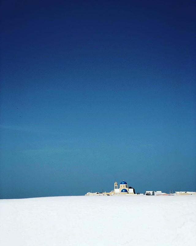 bkindler's tweet photo. Planet #Santorini. Today‘s my last day here. I‘ll miss the island for sure but will definitely return soon. Pictured: A part of #Oia, the most northern village on the island, famous for its sunsets.
···································································
#shotoni… https://t.co/wdnAPZYZRE