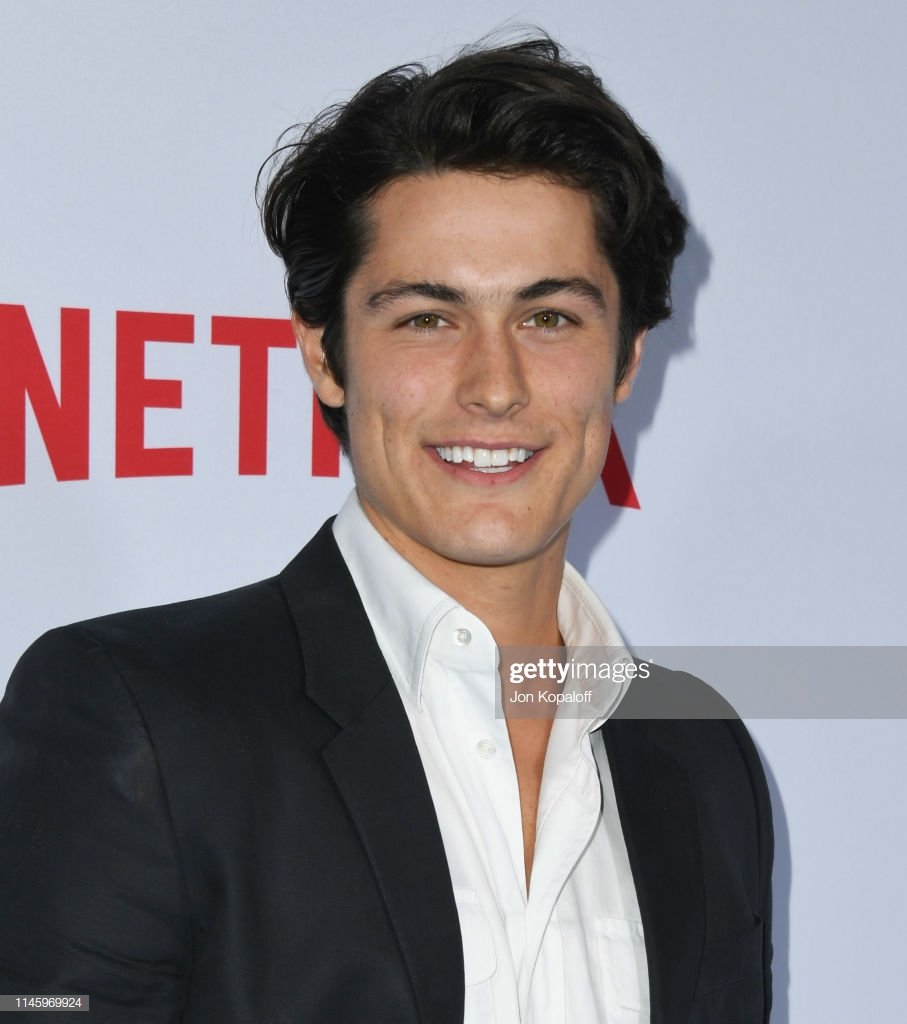 WNBRMidia's tweet photo. 📸| Wolfgang na premiere de "The Last Summer" em Los Angeles. #2 https://t.co/jGCMa929jE