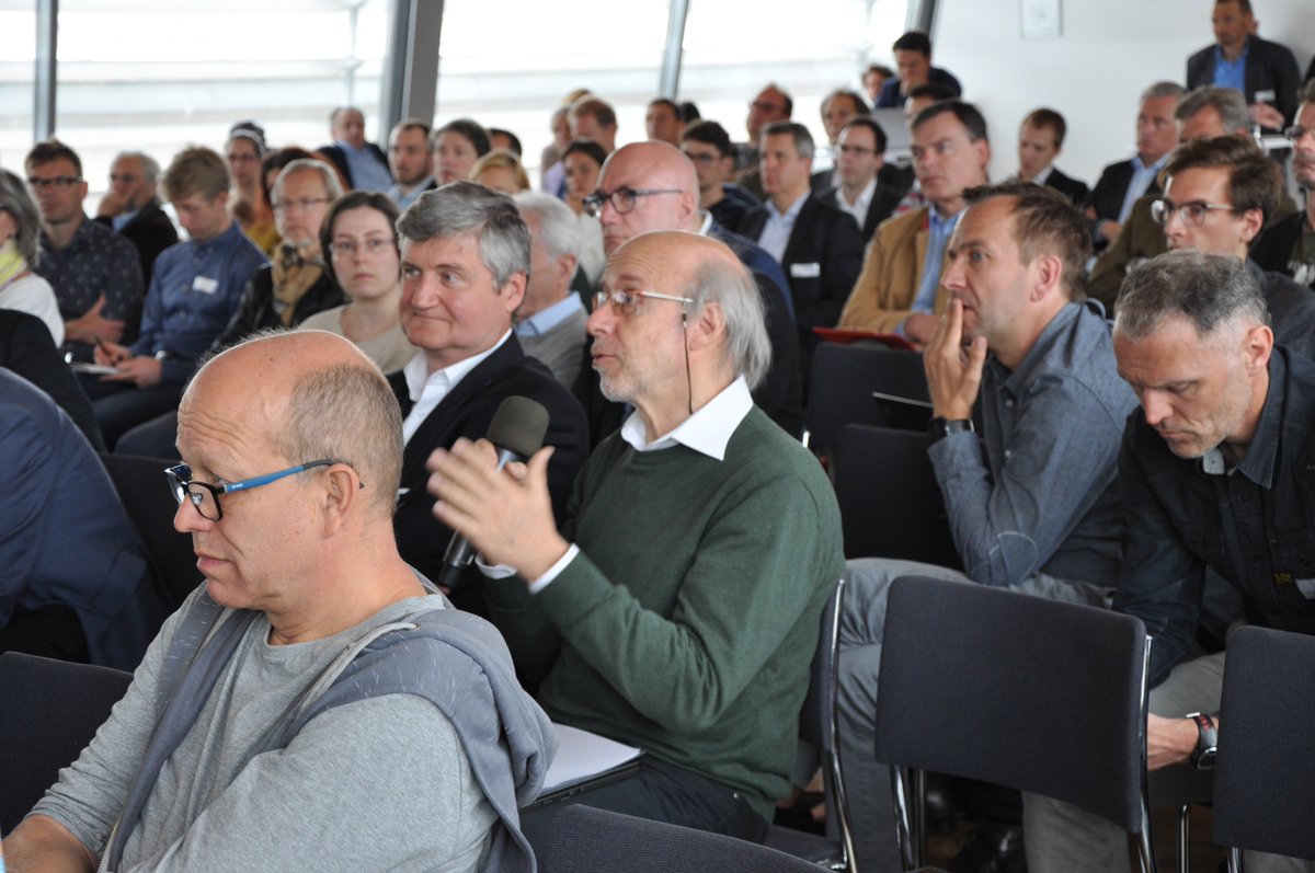 klimafonds's tweet photo. Vielen Dank nochmals an alle Teilnehmer des gestrigen #ScienceBrunch - #ZeroEmissionMobility! Unter ▶️https://t.co/FGGR19X3ZY finden Sie die Präsentationen, sowie eine informative Broschüre mit den wichtigsten Erkenntnissen aus den vorgestellten Projekten! #emobility #mission2030 https://t.co/DRebP9vx6U