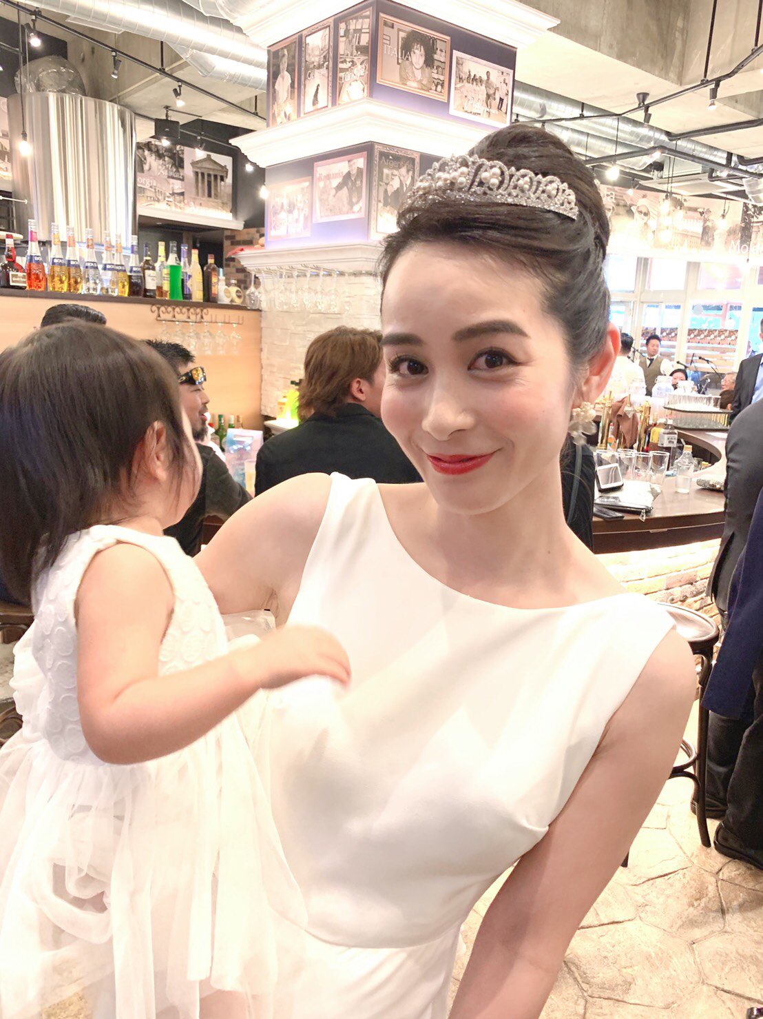 東江 万那美 まーみー 加賀まりこ さんじゃないよ オードリーヘップバーン イメージだお 司会は絶対っユッキーさん Longbeach75 Yukifito75 ヘアメイクは絶対のスナガワさん 音楽は絶対 Kachimba1551 さん 最高の一日をありがとうございました