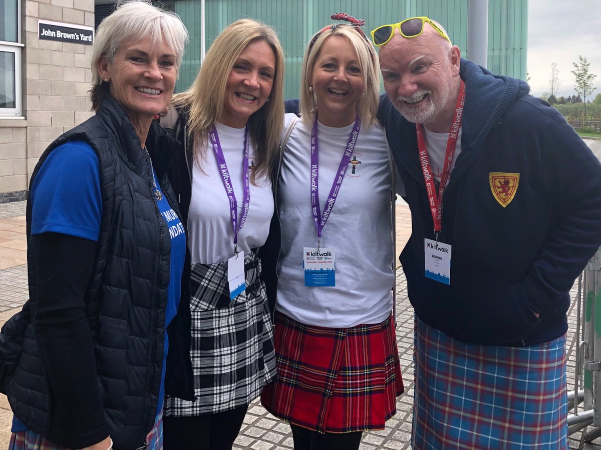 yim1111's tweet photo. Great fun at the #KiltwalkGlasgow telling @SirTomhunter and @JudyMurray all about a fab Scottish charity #rockprojectsuganda https://t.co/OeBNXXktcW