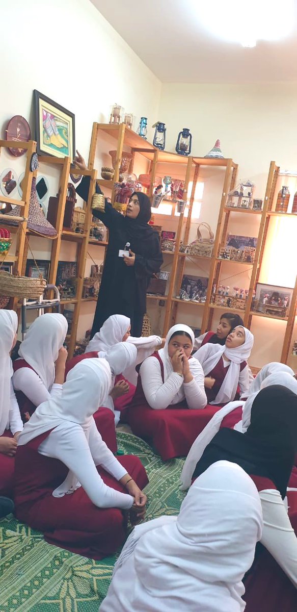 Alsahel_school's tweet photo. زيارة الطالبات الي مركز الخدمة الاجتماعية https://t.co/W6XxyaUlcj