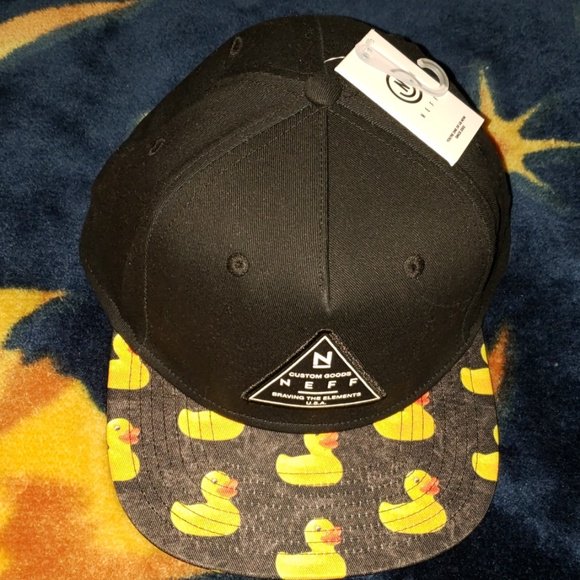 WhiteRaynard's tweet image. So good I had to share! Check out all the items I'm loving on @Poshmarkapp #poshmark #fashion #style #shopmycloset #neff #polobyralphlauren: posh.mk/7fsCLp3QbW