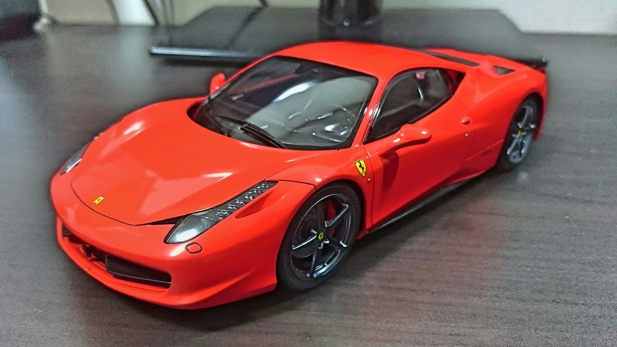 あんかつ A Twitter フジミ フェラーリ458イタリア完成しました 足回りとヘッドライトとエンジンルームを少し改造しただけで ほとんど素組みです メッシュはそのまま あんかつ A Twitter フジミ フェラーリ458イタリア完成しました 足回りとヘッドライトとエンジンルームを少し改造しただけで ほとんど素組みです メッシュはそのまま
